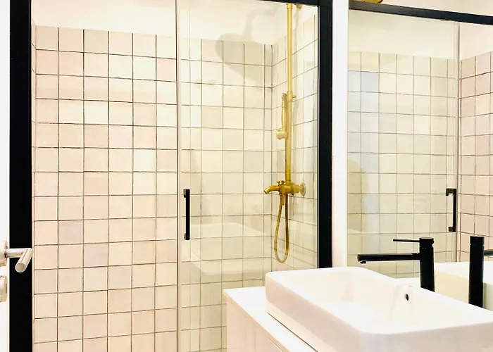 Swimming Pool Lejlighed *